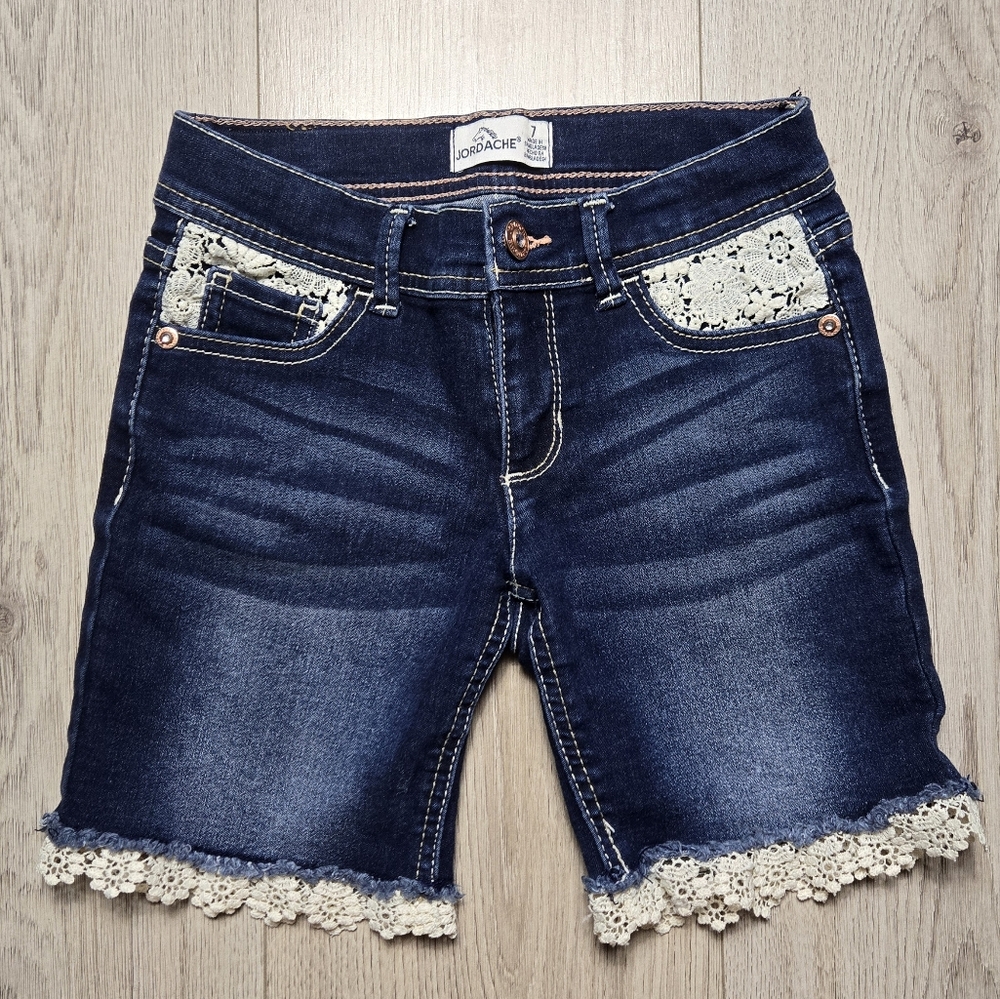 Jordache Kids Jean Shorts w/ Lace Details Size 7 Little Girls